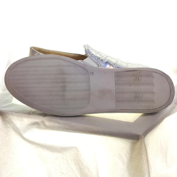 Cool Holographic Croc Embossed Slip On Shoes EUC ๐ - Picture 14 of 16